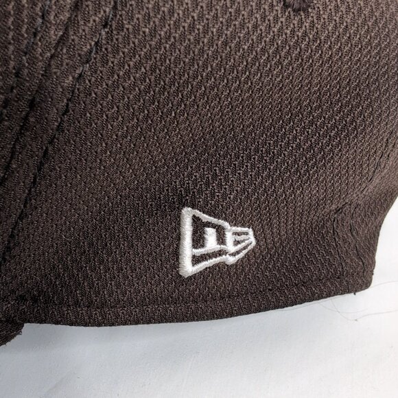 MLB Genuine Blue Jays Brown Texture Baseball Cap NEW ERA Spell Logo, L/XL - Picture 4 of 6